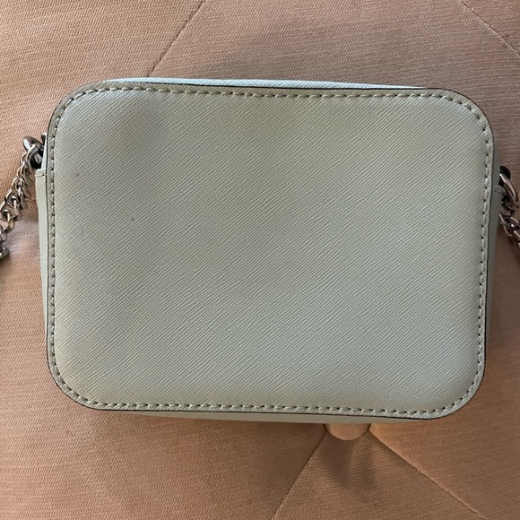 Michael Kors Crossbody Wallet on Chain Purse - Petite Friendly! MK so cute! - Picture 4 of 8